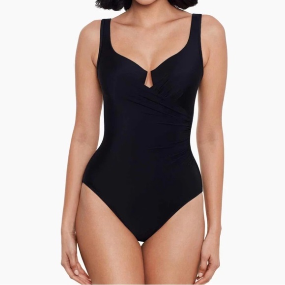 MIRACLESUIT Escape One Piece Swimsuit! Retail$172 - Picture 8 of 8